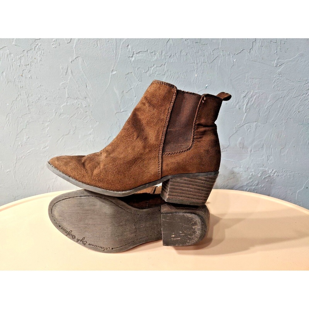 American Eagle Women's Size 7 Brown Faux Suede Ankle Bootie Boots Shoes AE‎